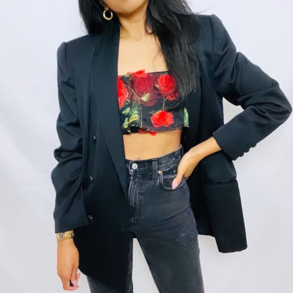 NBD |  Roses Are Red Rojo Rose Cropped Floral Top - Picture 11 of 12